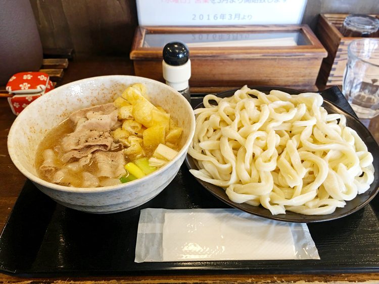 豚やの特製豚肉汁うどん