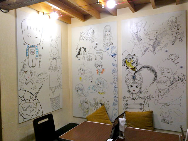イナズマ カフェ （INAZUMA CAFE）2階席