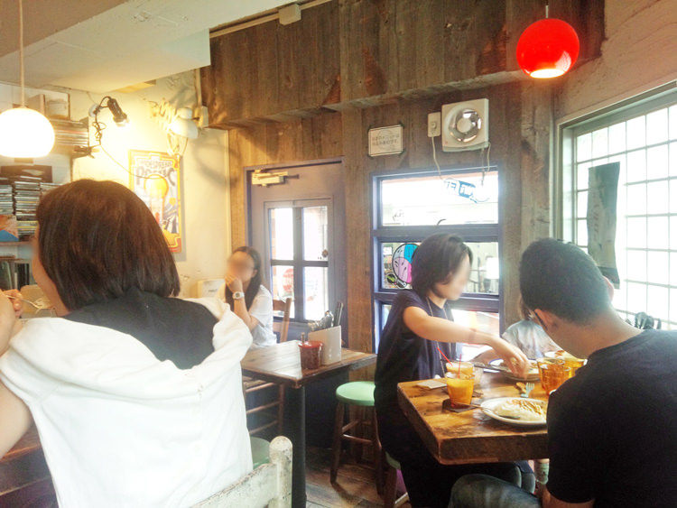 「モンタナ（Montana）」の店内