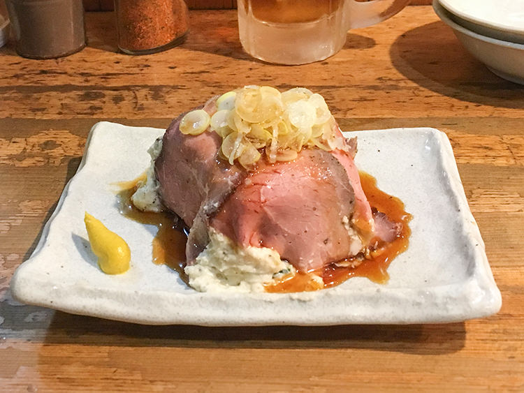 焼き鳥どん　荻窪店のローストビーフポテトサラダ