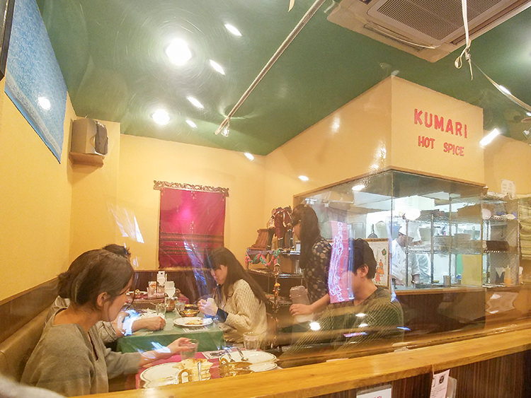 KUMARI阿佐ヶ谷店の店内