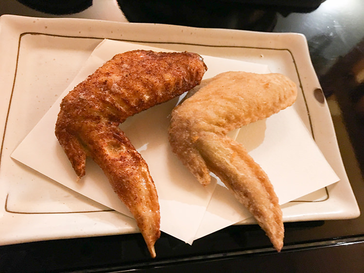 九州みくに 高円寺店の宮崎産の霧島鶏の手羽先