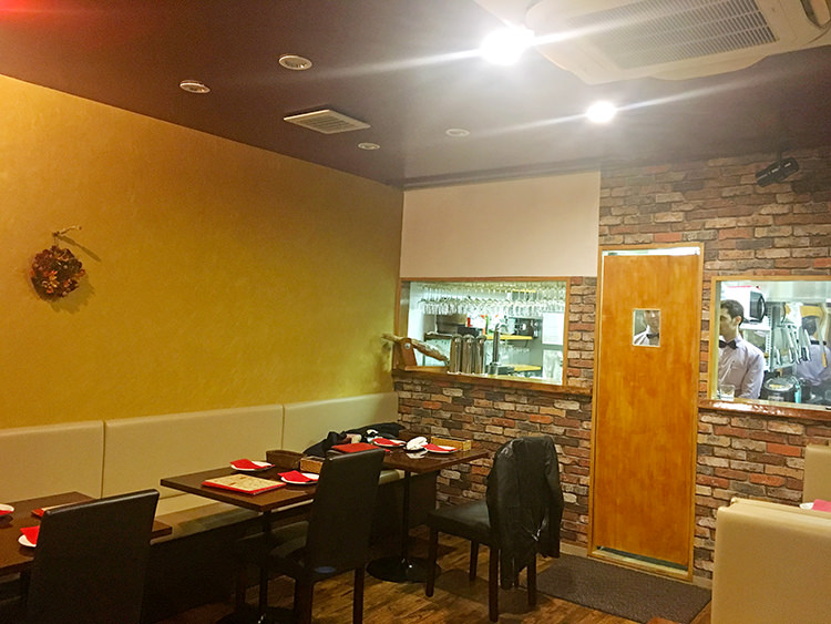 Despacito Diningの店内