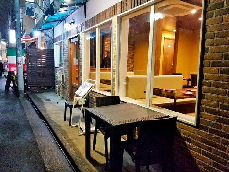 Despacito Diningの外観