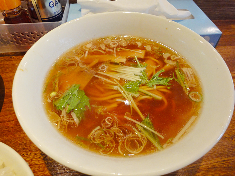 「荻窪　中華屋啓ちゃん」半ラーメン