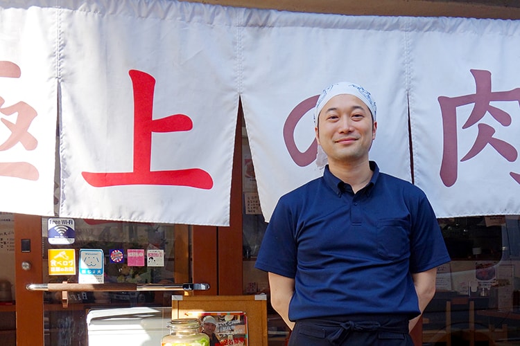 「花は咲く 新中野本店」の店長北田清さん