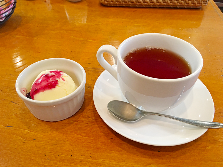 荻窪　ルココのアイスクリームと紅茶