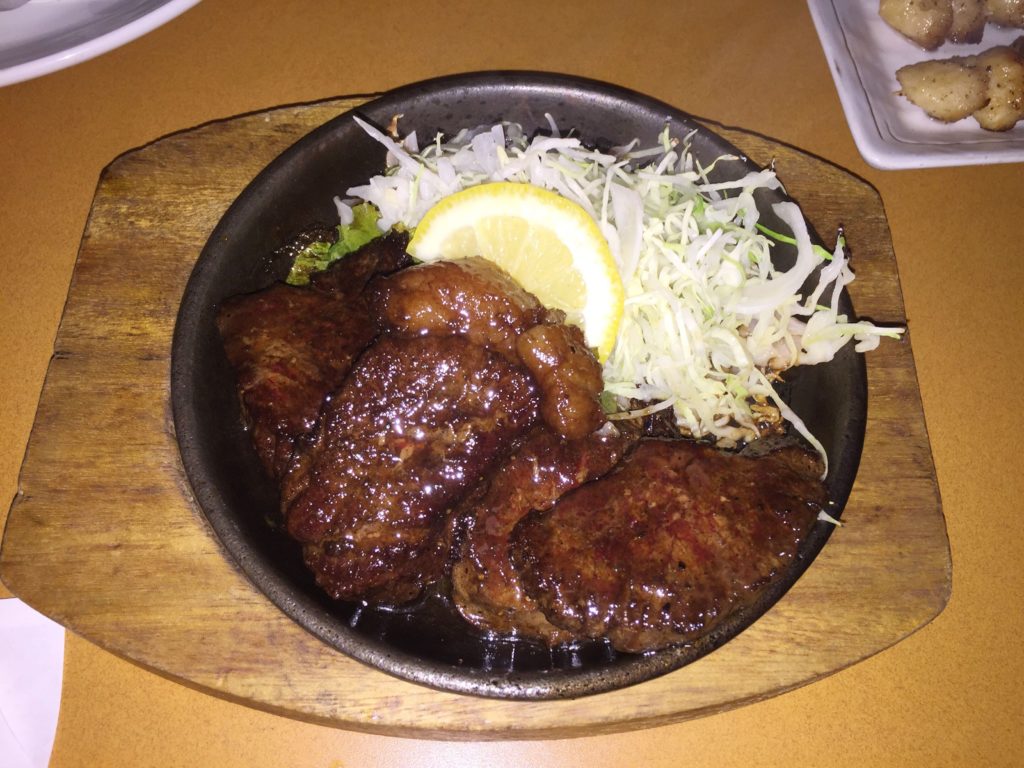 駒忠の鹿ステーキ