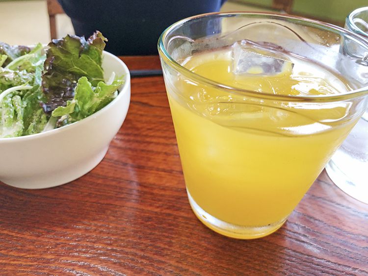 こな鷹のオレンジジュース