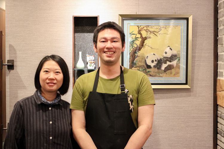 中國菜 四川雲蓉の店員さん