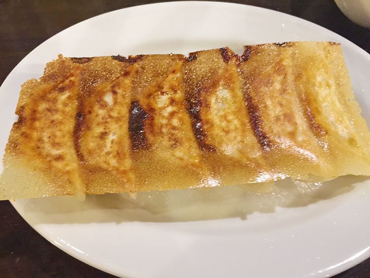 野方餃子の乾酪餃子(チーズ)