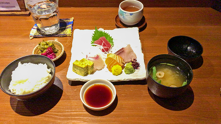季節の詩の刺身定食