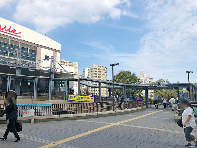 三鷹駅ロータリー