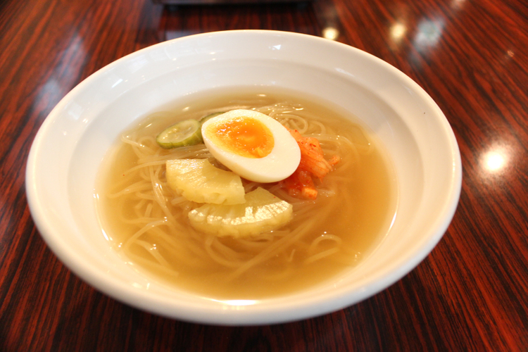 焼肉家かずの冷麺