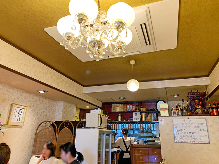 芙蓉菜館の店内