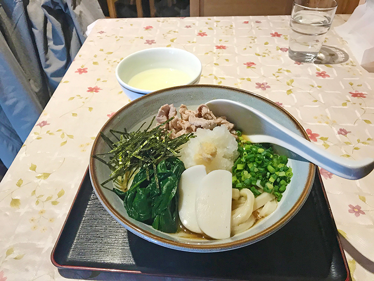 手打ちうどん「恵（けい）」の冷たいうどん