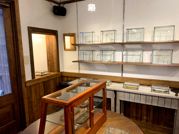 LIQUORICEの店内