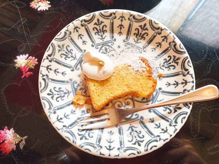 CAFE☆BAR BLOOMOONのパウンドケーキ