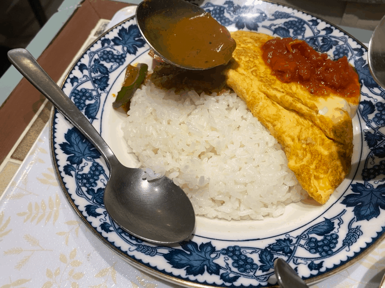アルーク阿佐ヶ谷のチーズオムレツカレー動画