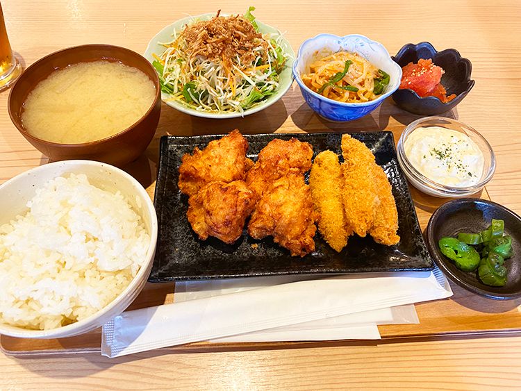 ヨド裏の定食屋さん　はらぺこじろうの唐揚げ定食