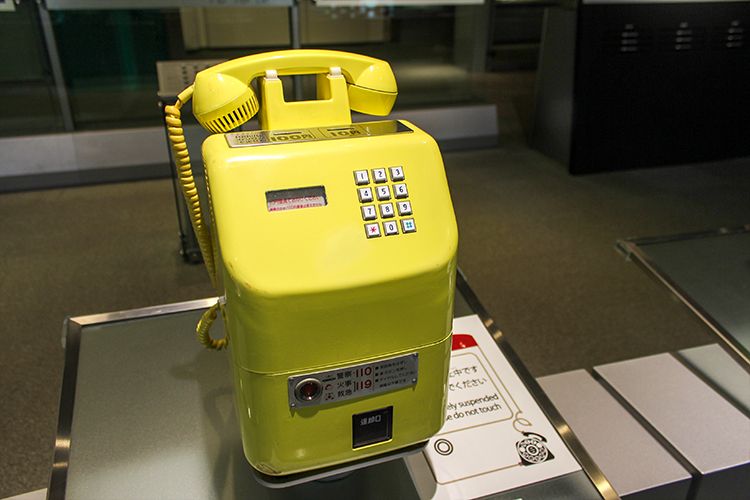 NTT技術史料館の公衆電話機