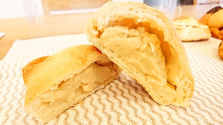 プクムクのクリームパン