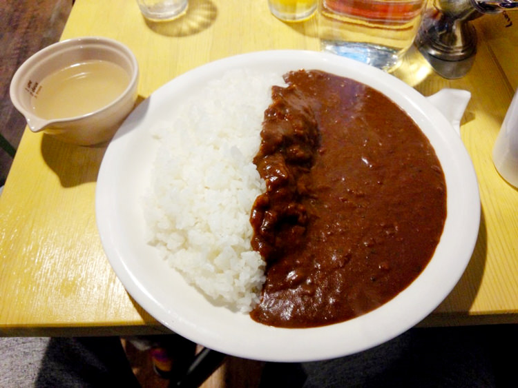 トリコカレーのカレー