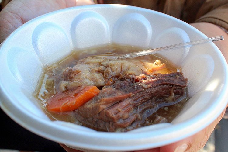 いせや肉祭りの牛もつの煮込み