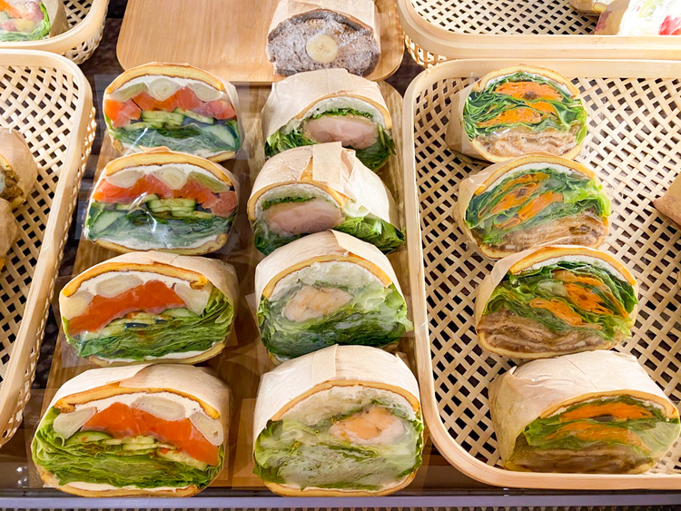 MOCMO　sandwichesに並ぶサンドイッチたち