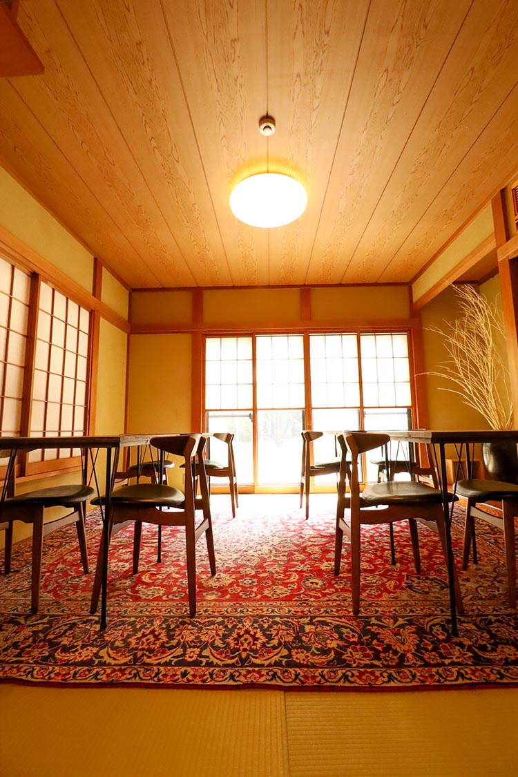 糀発酵研究所の店内