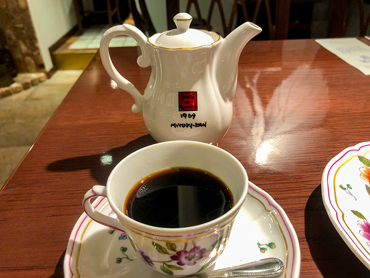 「カフェド銀座みゆき館」コーヒーポッド