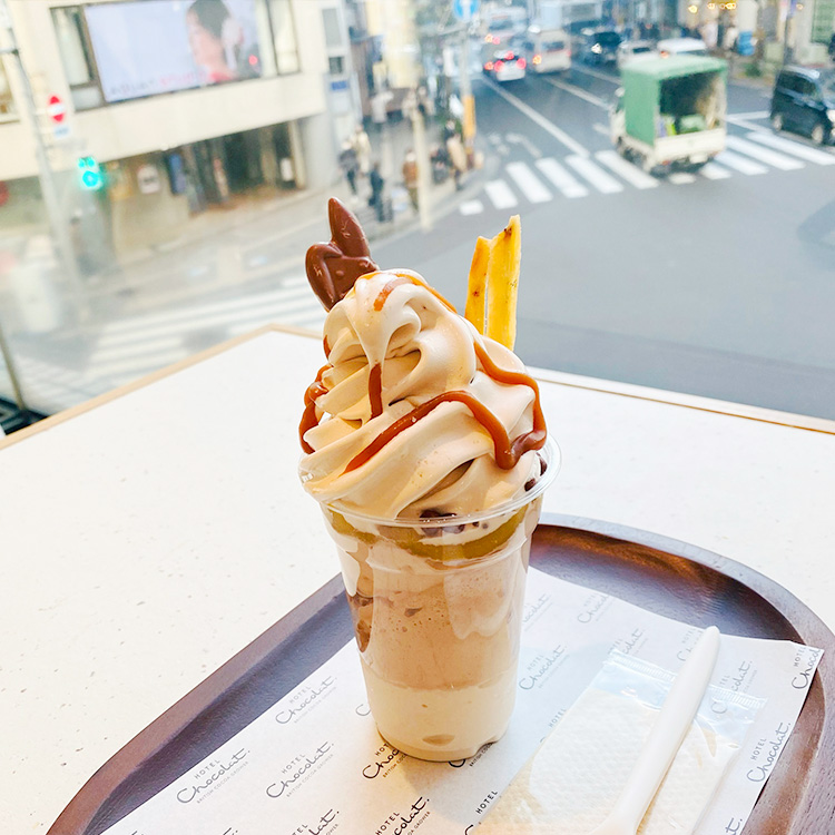 「HOTEL Chocolat（ホテルショコラ）吉祥寺パルコ店」の安納芋サンデー