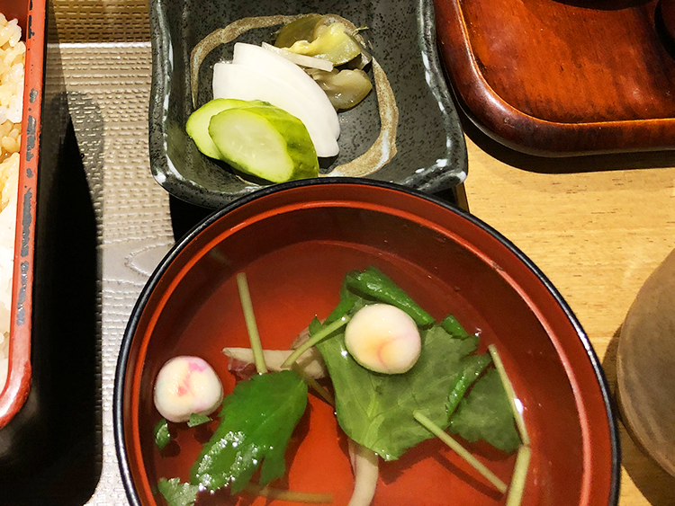 うな鐵の漬物・肝吸い