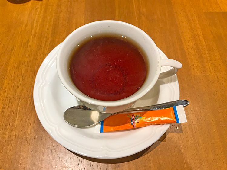 欧風カレーイナバの紅茶