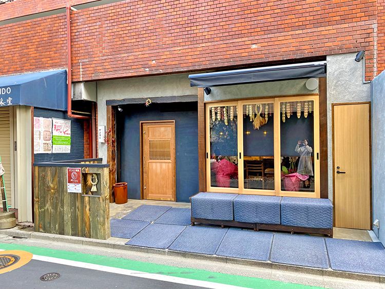 バードスペースの店頭