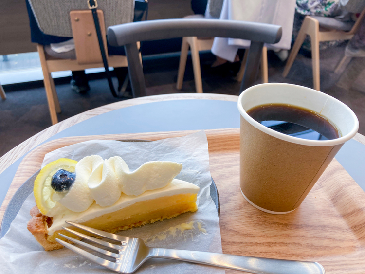And Cafe Sakaiの本日の生タルト（レモン）と吉良理奈ブレンド（中煎）