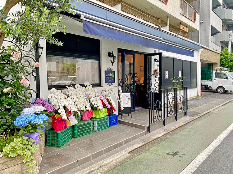 カフェ 一富士の外観