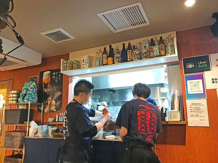 吉祥寺ホルモンの店内