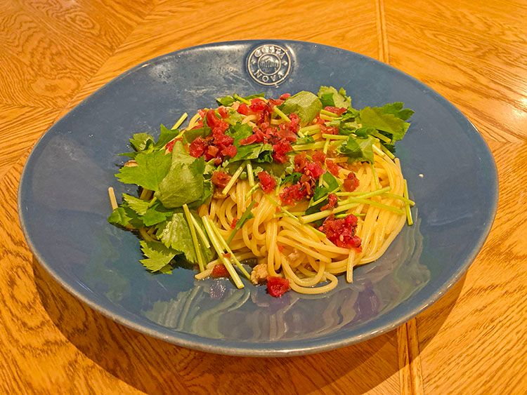 6月のパスタの鶏ひき肉と梅の和風スパ