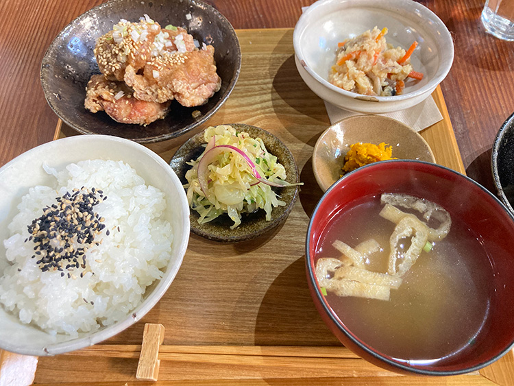 棗（なつめ）の日替わり定食