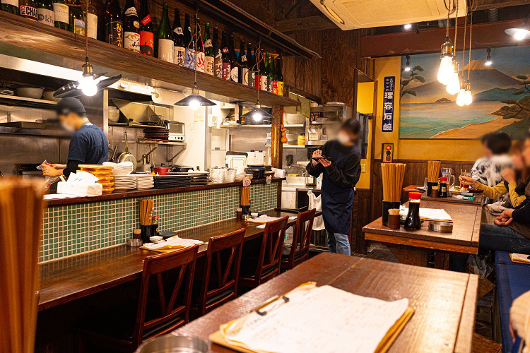 「オモウツボ」の店内