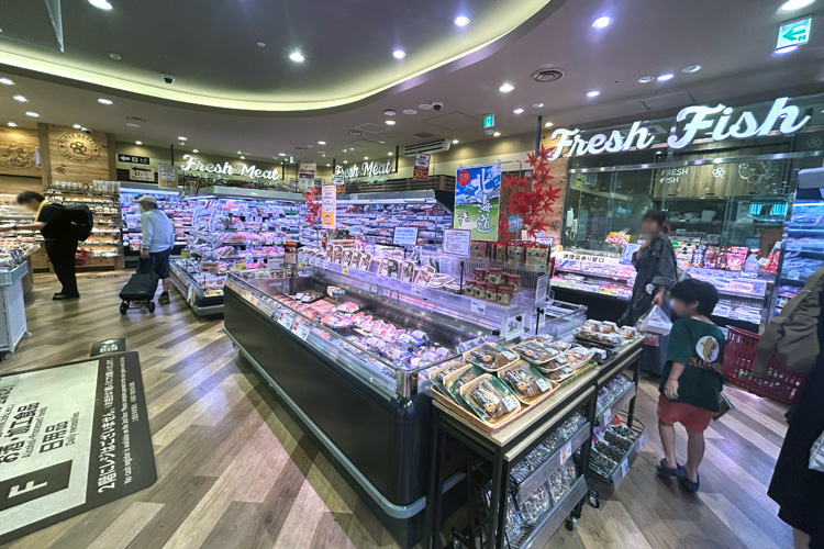 ライフ吉祥寺駅前店の生鮮食品コーナー