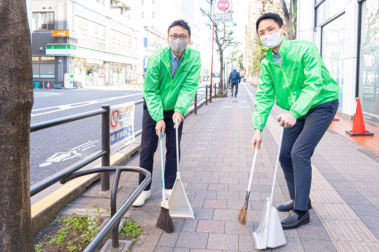 商店会清掃の様子