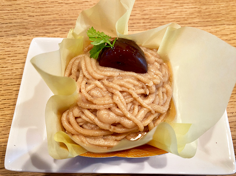 「ロンポワン」のモンブラン