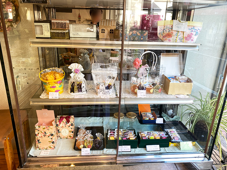 「ロンポワン」のショーケース