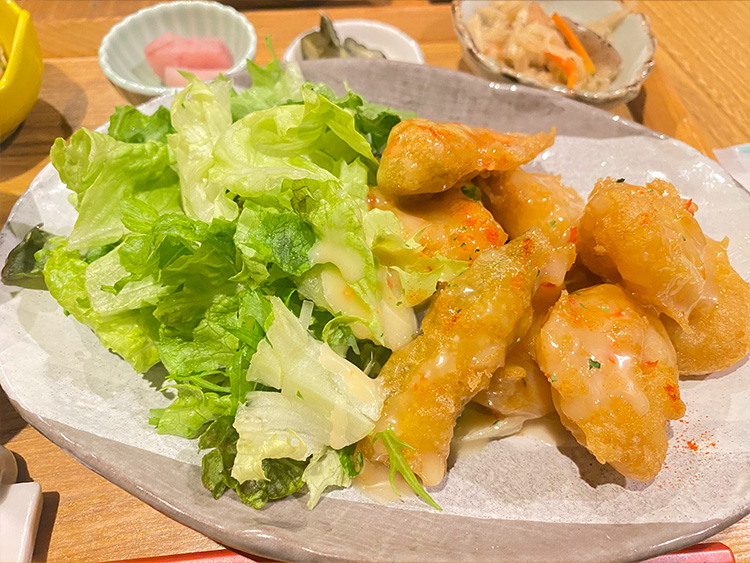 もがめ食堂の海老マヨ