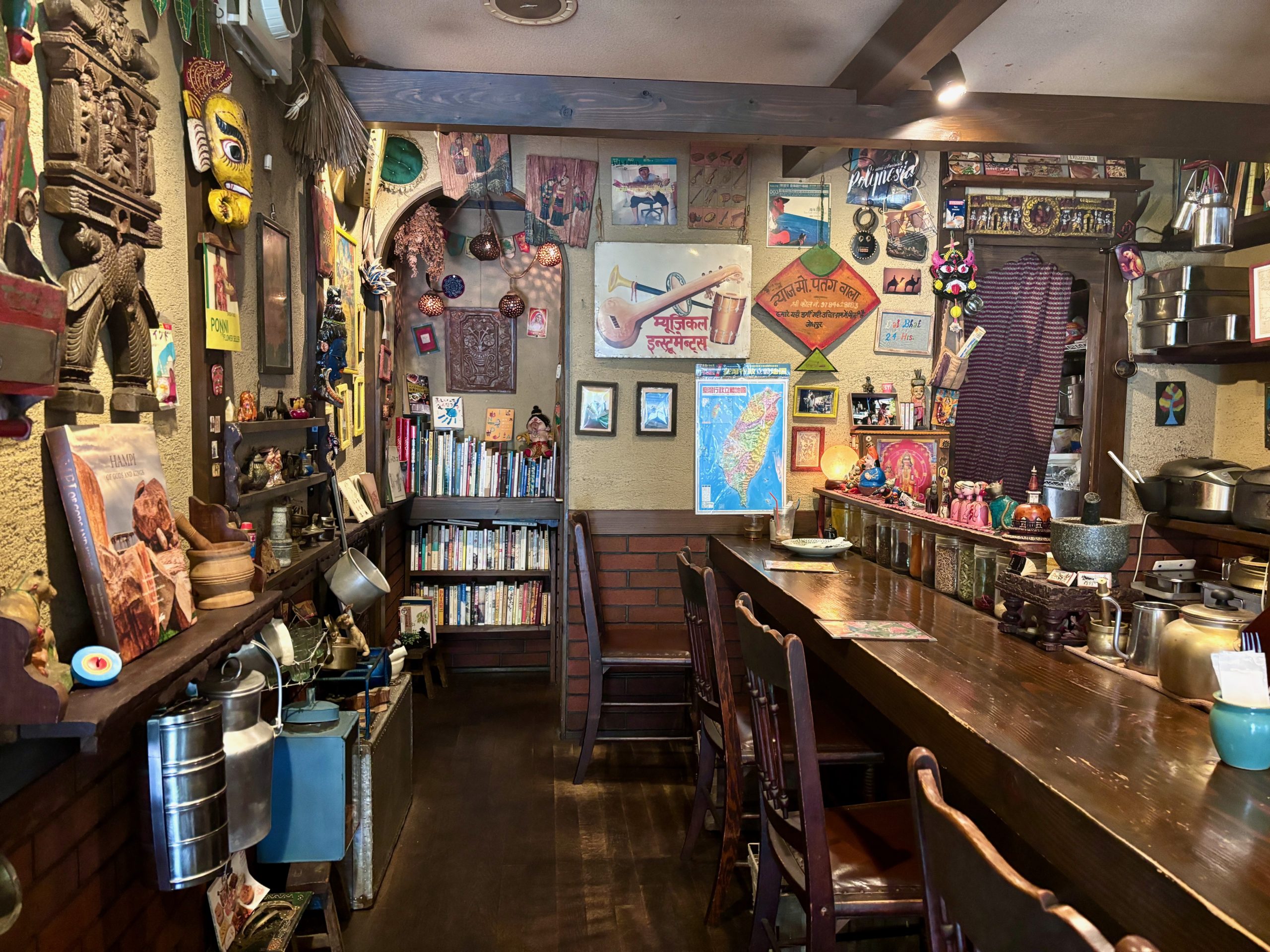 CAFE オーケストラのカウンター