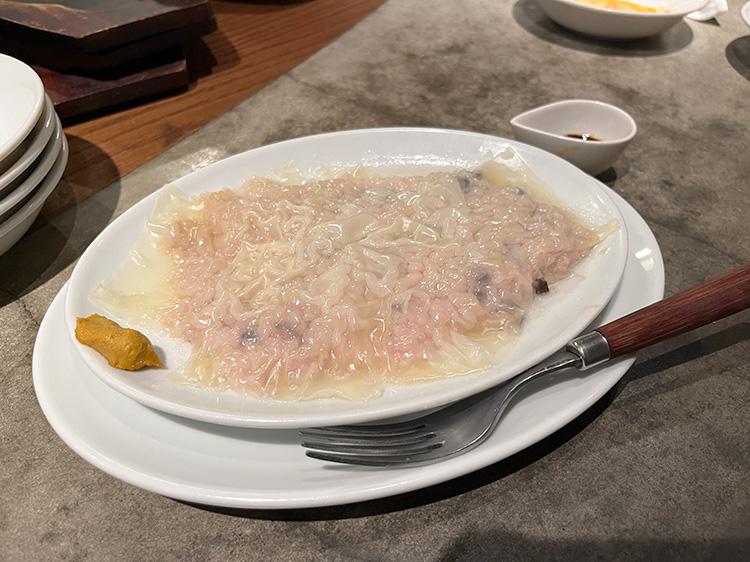 「スタンドキッチンルポン」の皿しゅうまい