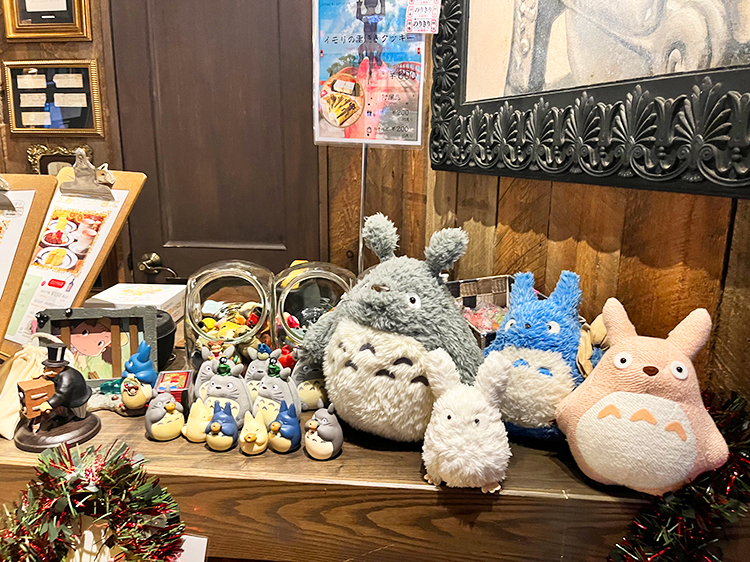 「吉祥寺コーンバレー」入口すぐ