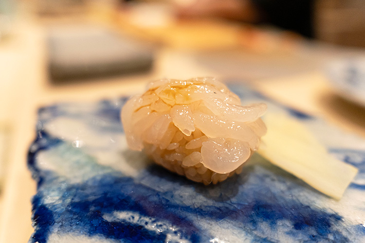 「鮨ひろうみ」の白エビ